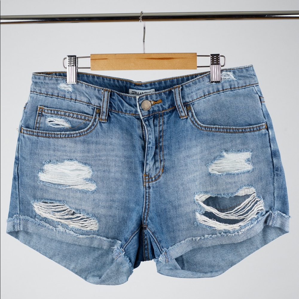 Billabong shorts